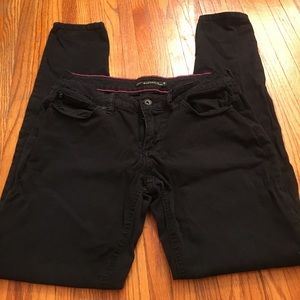 Black lovesick jeans